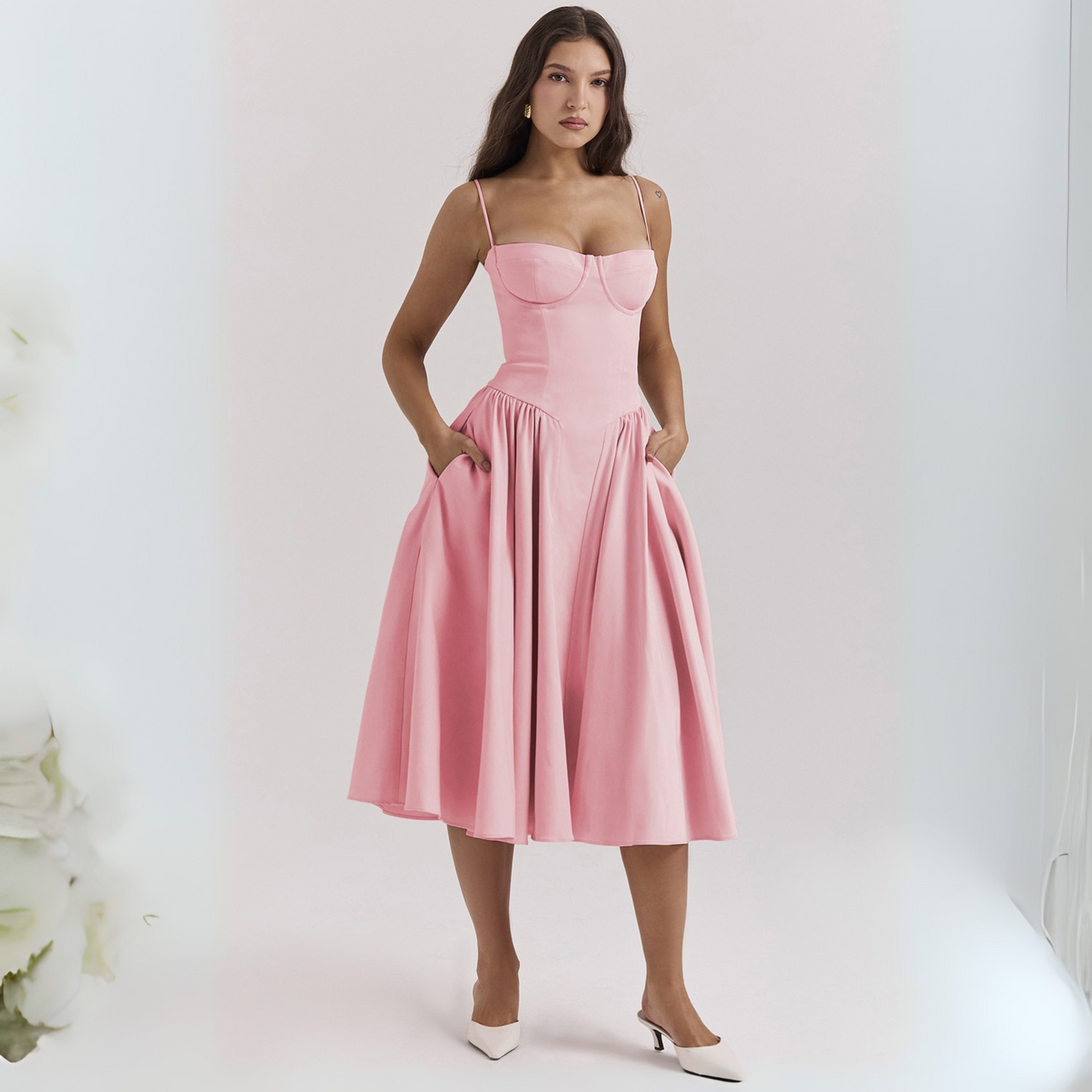 TRENTA™ - Chic Spaghetti Strap Bodycon Midi Dress