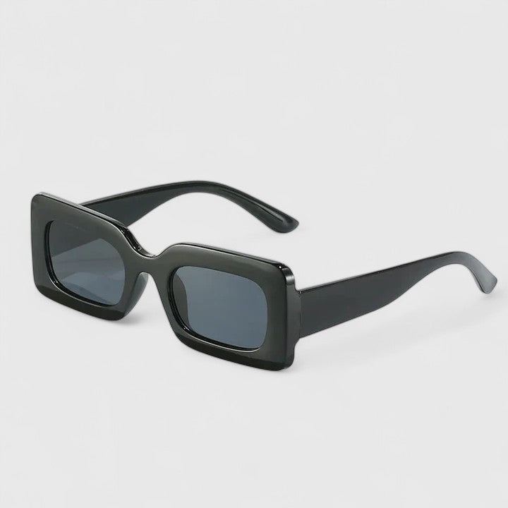 Evette | Sophisticated Sunglasses